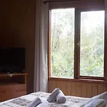 Casa Roja Isla Tenglo Guest House
