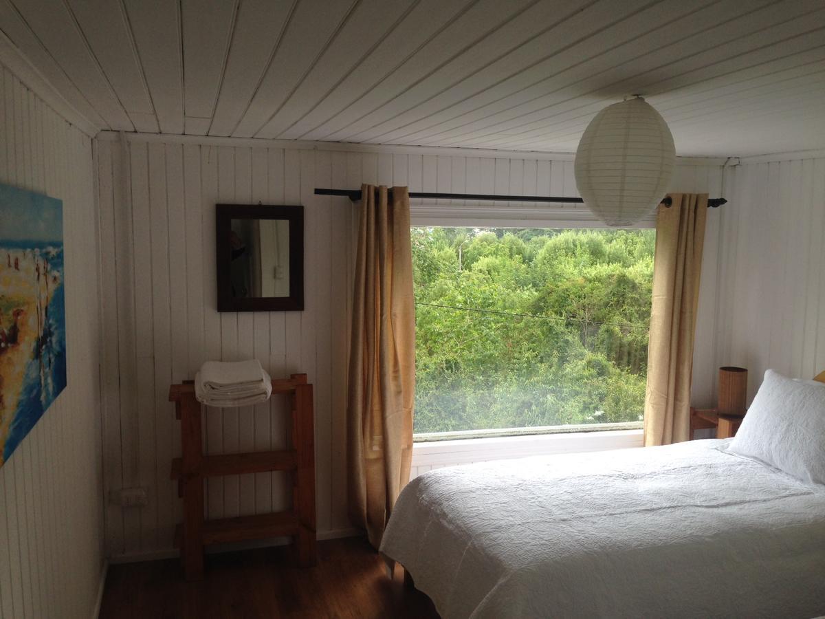 Bed and breakfast Casa Roja Isla Tenglo *