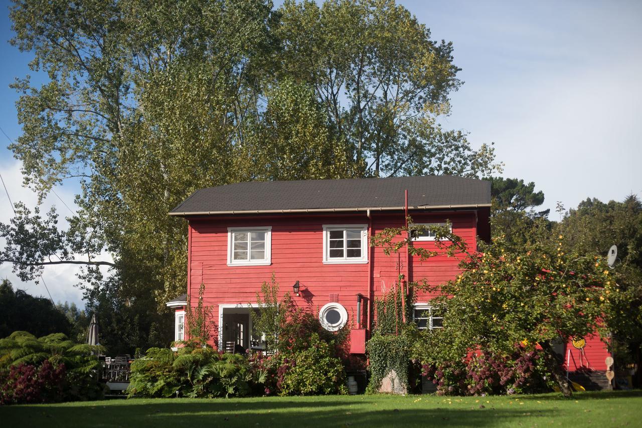 Casa Roja Isla Tenglo * Puerto Montt