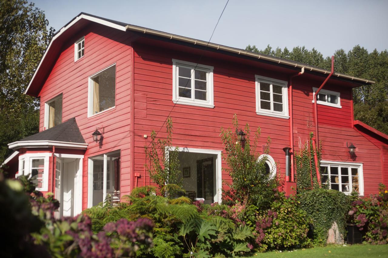 Casa Roja Isla Tenglo